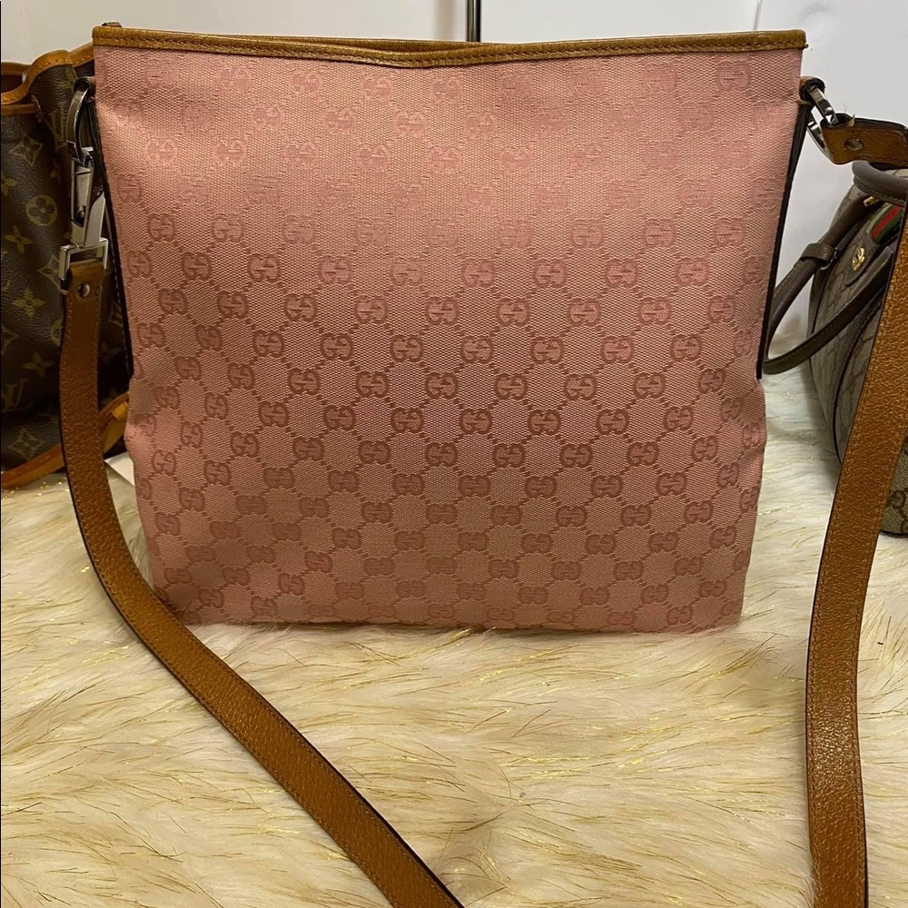 Pink Crossbody Gucci